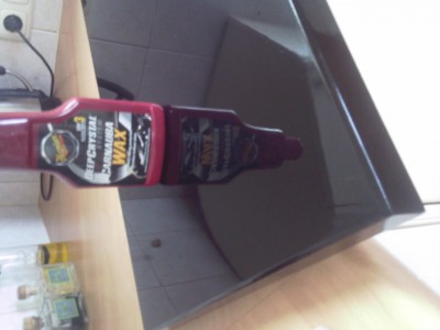 finishing touch, ff wat wax eroverheen om de laklaag netjes af te sluiten. Deze wax moet een uurtje &amp;quot;curen&amp;quot;
