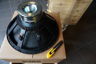 Woofer onderkant