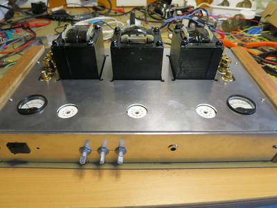 EL84 004.jpg