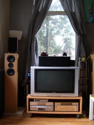 Copy of Vox 004 (Medium).jpg