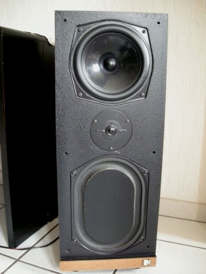 kef-calinda-215034.jpg