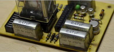 Doorgeslagen C4 en gesmoorde R4:  REVOX DS23