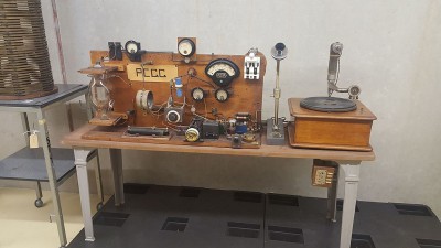 Hilversum-Beeld_en_Geluid_edit-a-thon_rondleiding_(3).jpg