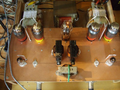 EL3N PP amp boven.JPG