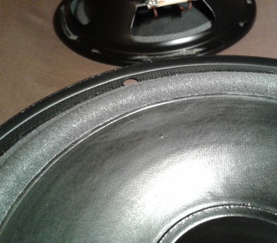 Bestandsbron: http://www.repairyourspeakers.com/zelfbouw/VIFA%20-%206inchVIF-X.jpg