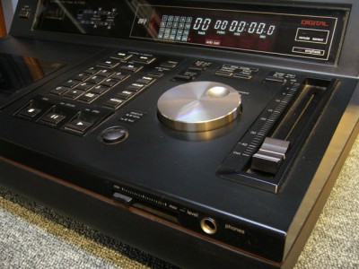 Technics SL-P1200.jpg