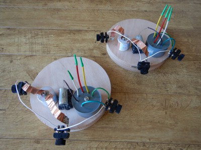 Crossover Supravox Faital.jpg (668.03 KiB) 1545 keer bekeken Supravox - Faital crossover. Lekker minimalistisch