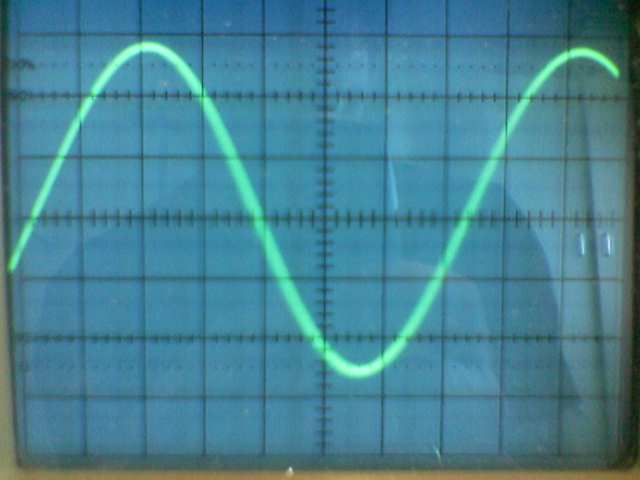 Dit is de output van een SB live kaartje bij 12kHz, nog prima!