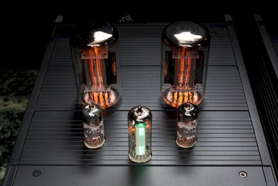 RS-1003 glow.jpg