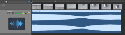 Screenshot waarbij filmpje in Logic Pro geplaatst is, je ziet dan duidelijk dip in niveau volume