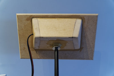 M10 moer is gewoon vastgelijmd met Bison Wood Max