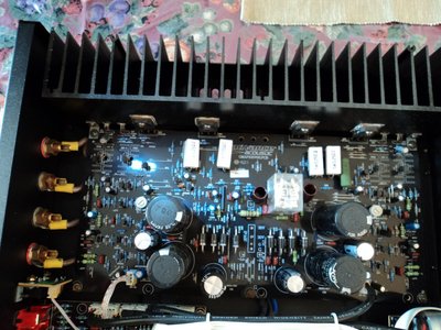 Bestandsbron: ]http://bilder.hifi-forum.de/max/553675/advance-acoustic-map-105_558216.jpg