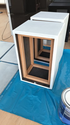 Bestandsbron: http://modelpromo.nl/AudioDandy-LS3-5a0006.jpg