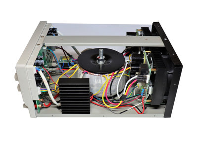 6544_Labornetzgeraet_QJ3005PIII_4.jpg