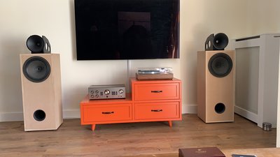 Ik kan het mooi testen door de 3 frontjes van mijn meubel als extra in het noten te maken. Staat misschien ook wel goed.