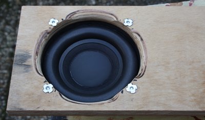 Speaker in klankbord.JPG