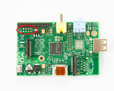 let op header P5 die nodig is voor de digi op de RPi
