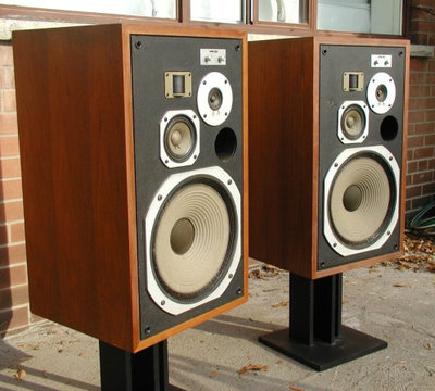 pioneer-hpm-100-1.jpg