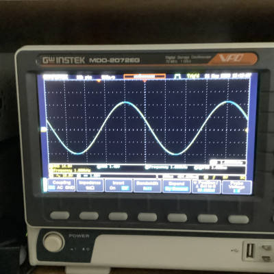 Sinus 1Khz op LS Zonder NFB