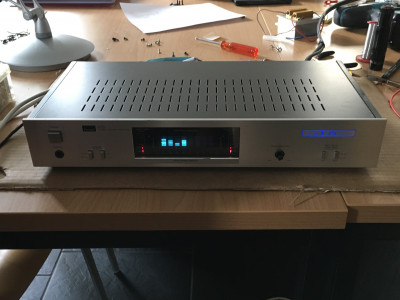 De Sansui B-55 eindversterker