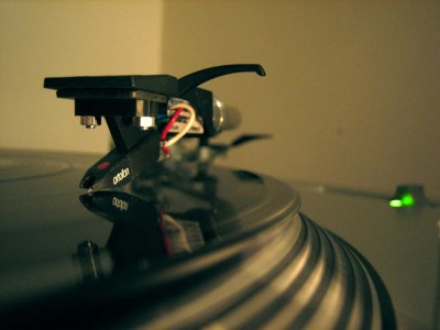 Technics_1200_a.jpg