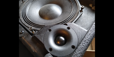 Tweetermontage en poortflares 3d geprint