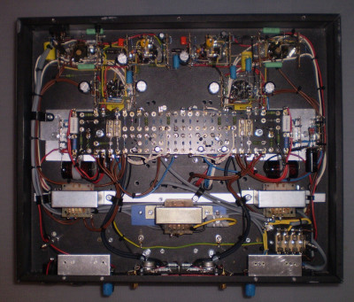 6336a onderzijde open.JPG