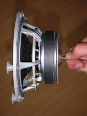 Bron: http://home.kabelfoon.nl/~dezaire/project/project73.jpg