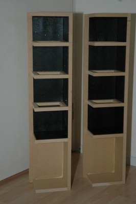 Rear Speakers.JPG