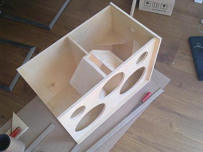 cabinet_02.jpg
