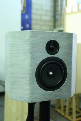 Harry's speakers