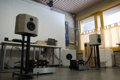 Harry's monster buizen set.. 100watt aan gloei vermogen alleen al voor de tweeters !