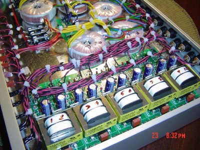 166583170xTYvft_ph.jpg