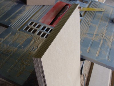 zijpaneel: 6* 4mm mdf.