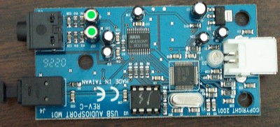 M-Audio_Sonica_BlackGate-capacitors.jpg