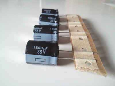 Panasonic FR 1500uf condensatoren