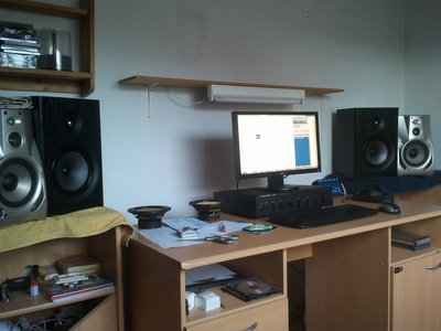 2012-04-01 19.04.09.jpg