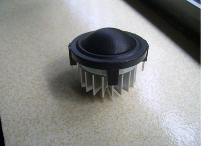 Vifa OC25SC65-04 voorzien van heatsink