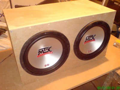 2x12 inch voor in de auto voor iemand anders