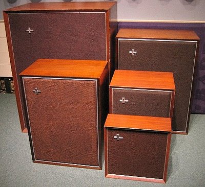 22RH42x_family_small.jpg