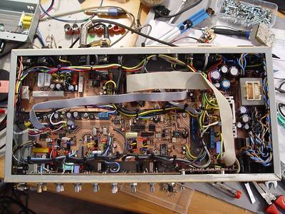 bestandsbron: http://www.hexeguitar.com/graph/amp27.jpg