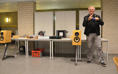 Wie maakt daar nu foto's?