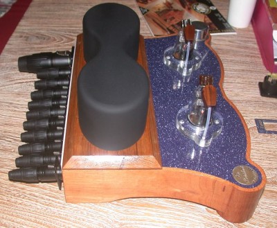 E1148_8.JPG