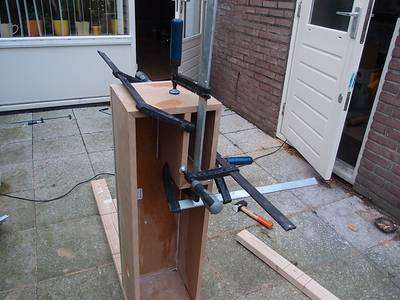 8.midkastjelijmen.JPG (108.58 KiB) 1563 keer bekeken Midkast