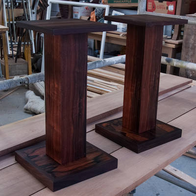 Stands voor de Dyn's