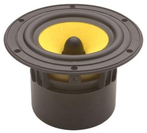 F5 Bass-Midrange - technical data <br />Diameter x hoogte 154 x 89 mm <br />Nominal Impedance (Z) 8 ohm <br />Resonance Frequency (Fs) 52 Hz <br />Nominal Power Handling (Pnom) 35 watt <br />Max Power Handling (Pmax) 70 watt <br />Sensitivity (2.83v/1m) 86 dB <br />Weight (M) 1,6 kg <br />VC Di